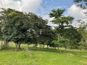 Chcara - Venda - Clube dos 500 - Guaratinguet - SP